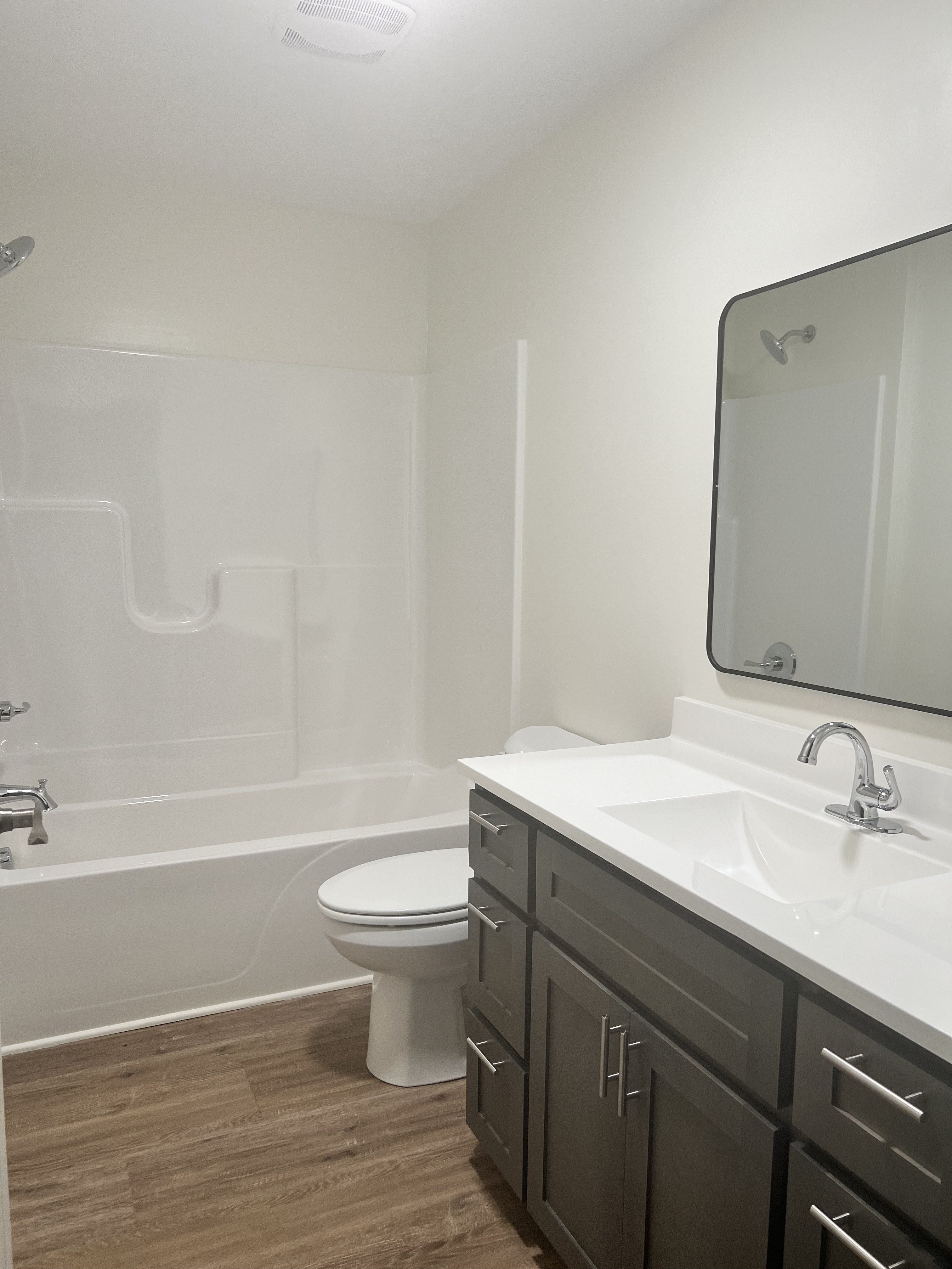 $1490 unit bathroom
