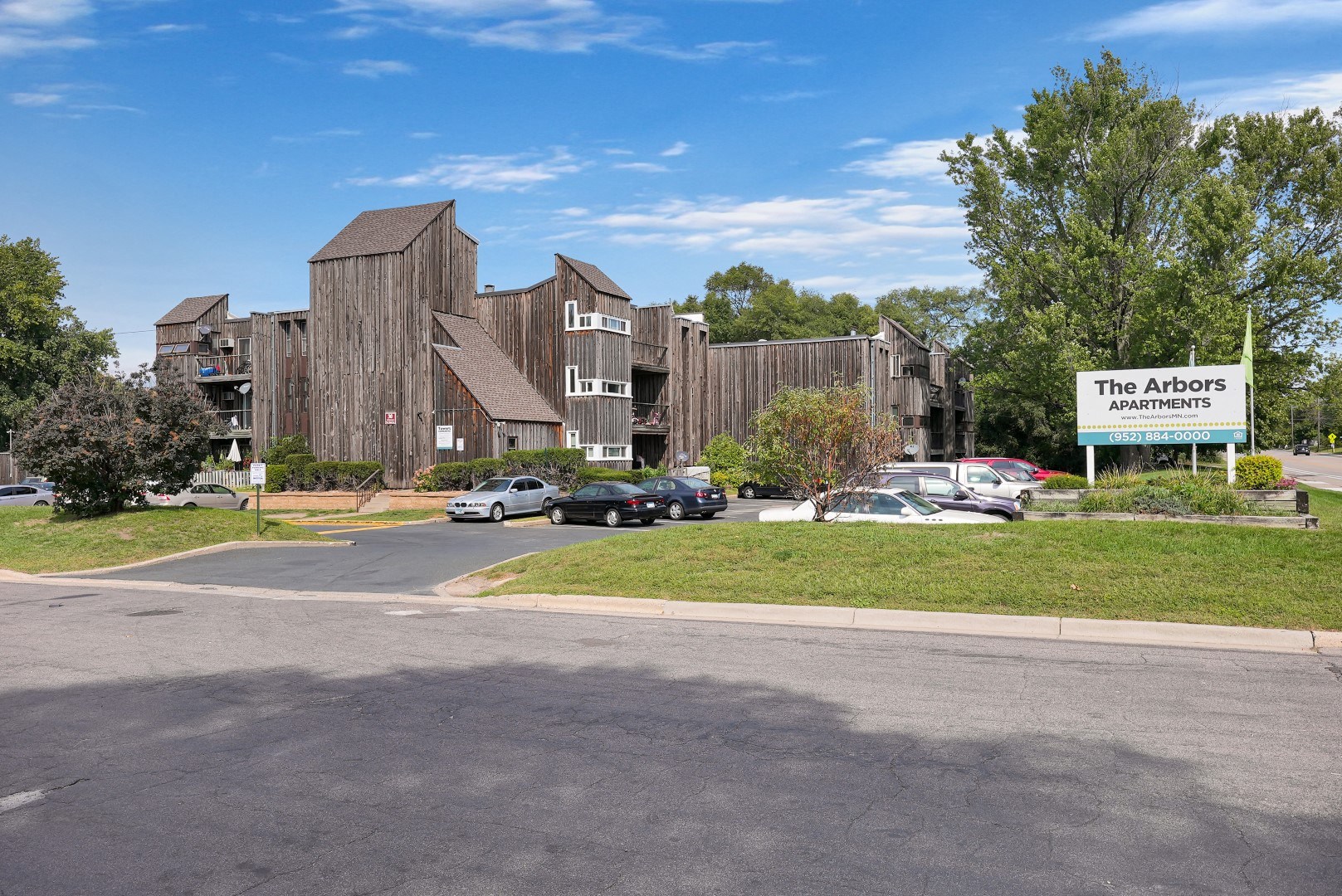 The Arbors Apartments in Bloomington, MN