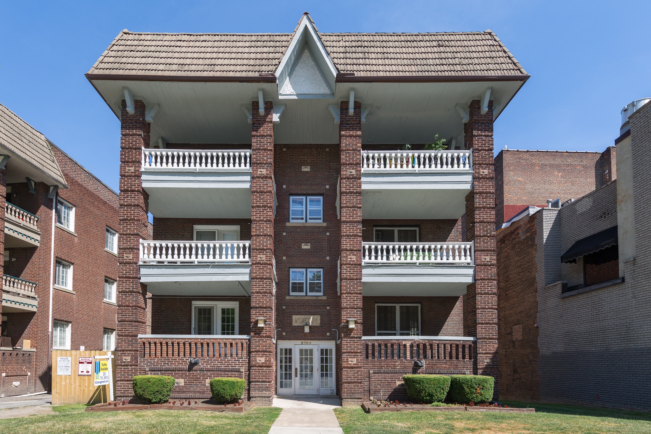 St. Regis Apartments Apartments in Cleveland Heights, OH