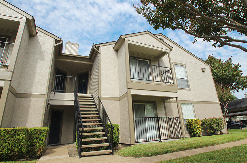 Photos And Video Of The Boulders In Garland Tx