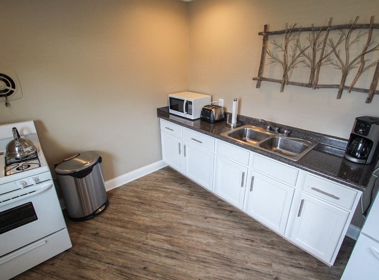 This is a photo of the kitchen in the resident clubhouse at Compton Lake Apartments in Mt. Healthy, OH.