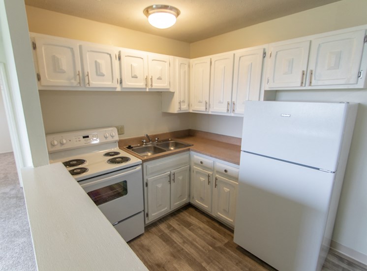 This is a photo of the kitchen in the 545 square foot 1 bedroom apartment at Lisa Ridge Apartments in Cincinnati, OH.