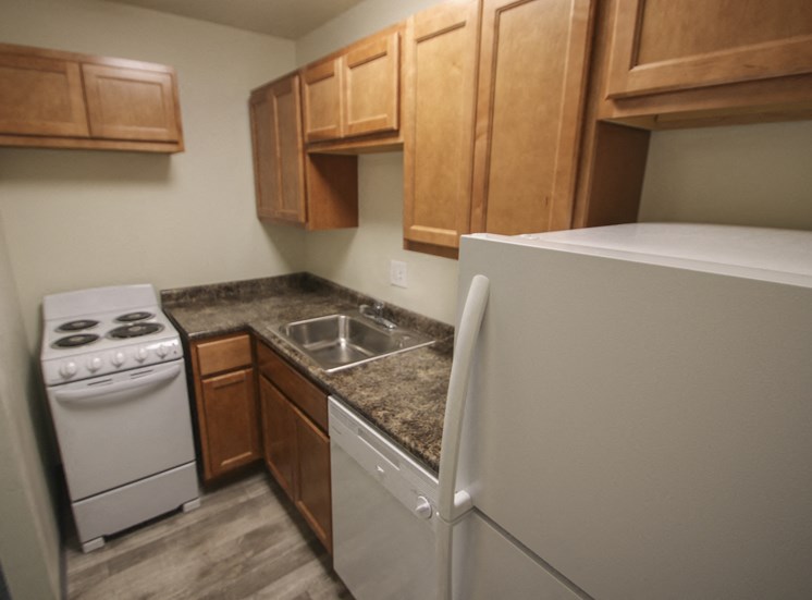 This is a photo of the kitchen in a 750 square foot 2 bedroom, 1 bath apartment at Park Lane Apartments in Cincinnati, OH.