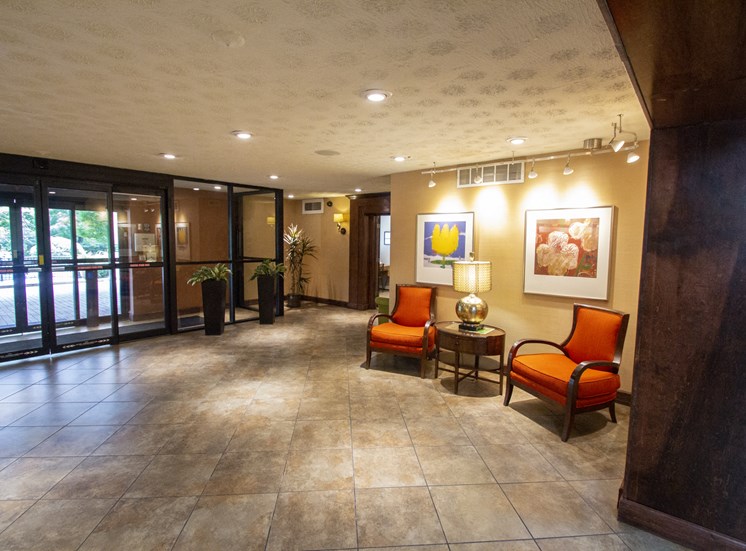 This is a photo of the entrance lobby at Park Lane Apartments in Cincinnati, OH.