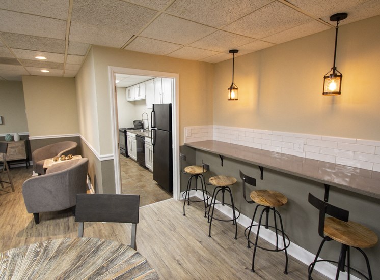 This is a photo of the resident social room at Park Lane Apartments in Cincinnati, OH.