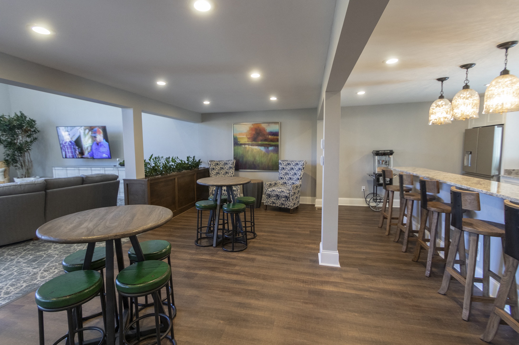 Village East Apartments In Franklin