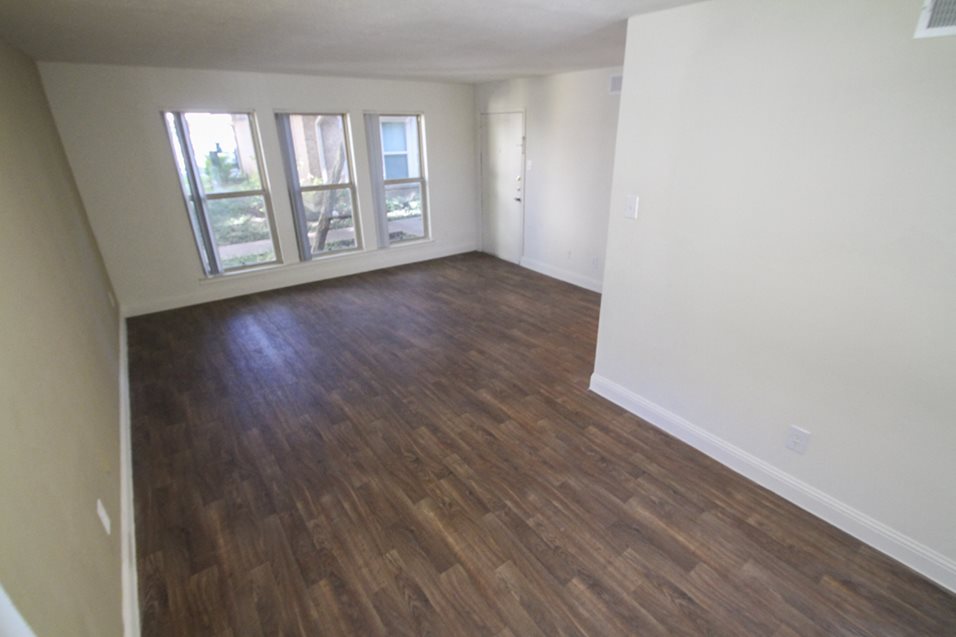 Photos And Of Woodbridge In Dallas Tx Of Woodbridge In Dallas Tx, Flooring In Dallas Gardens
