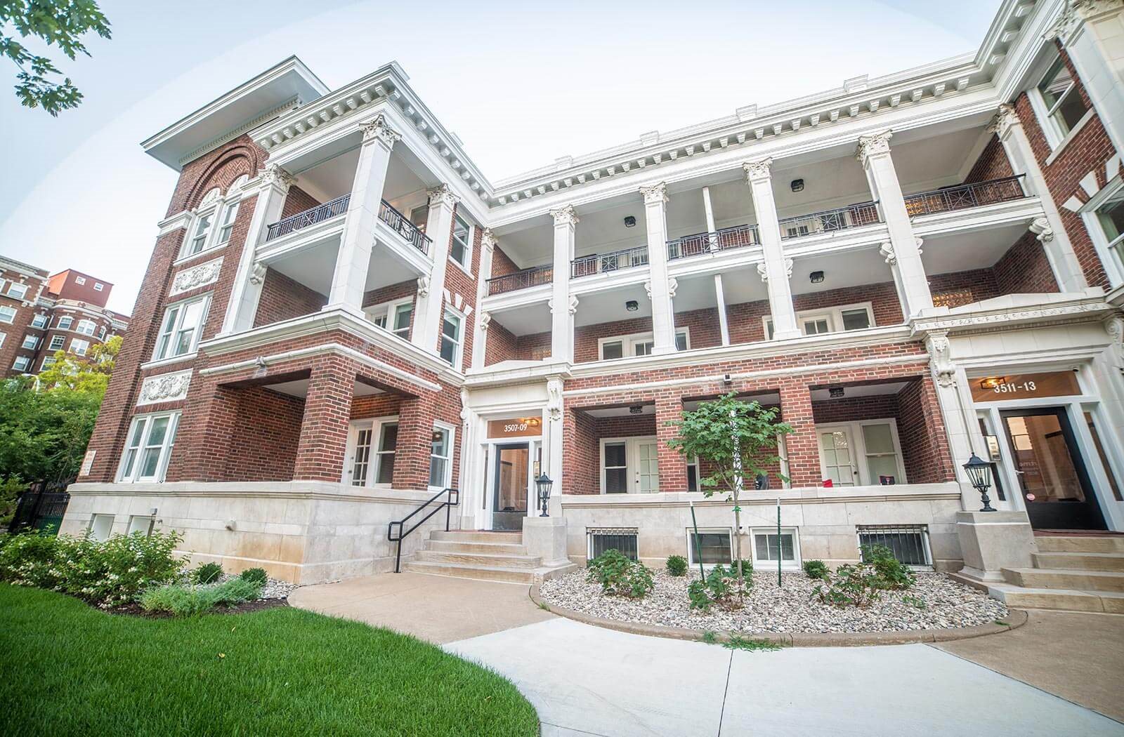 The Hawthorne Apartments in Kansas City, MO