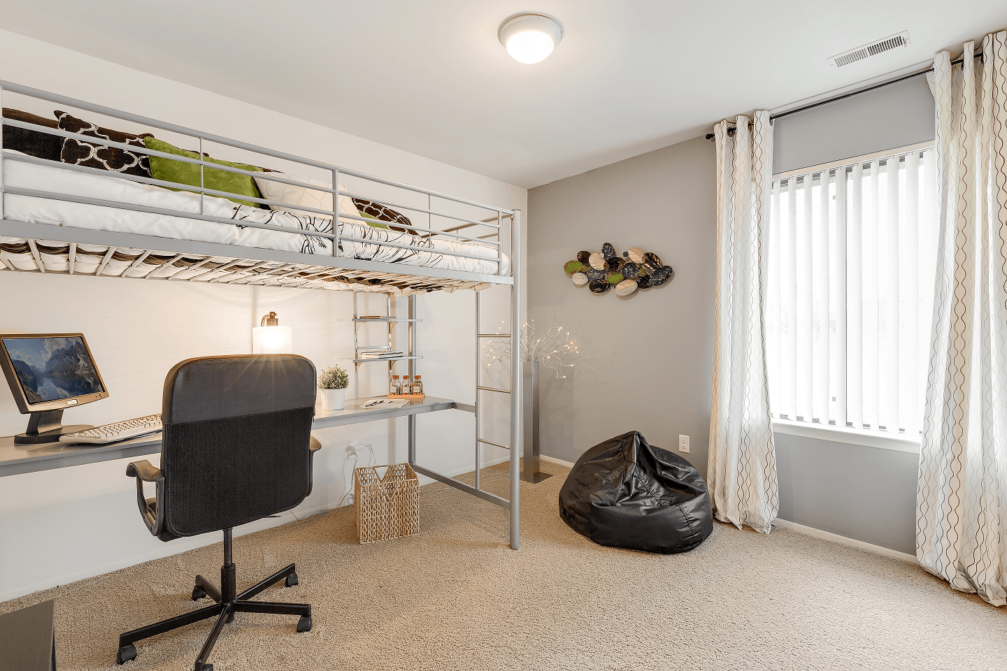 Clinton Township, MI Apartments for Rent Eastwood Village Apartments