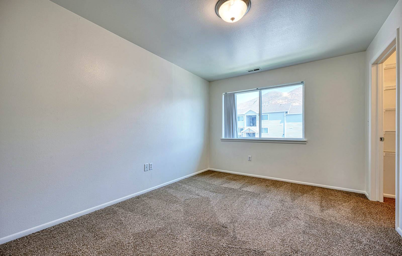 Photos And Video Of Balmoral Apartments In Hailey Id