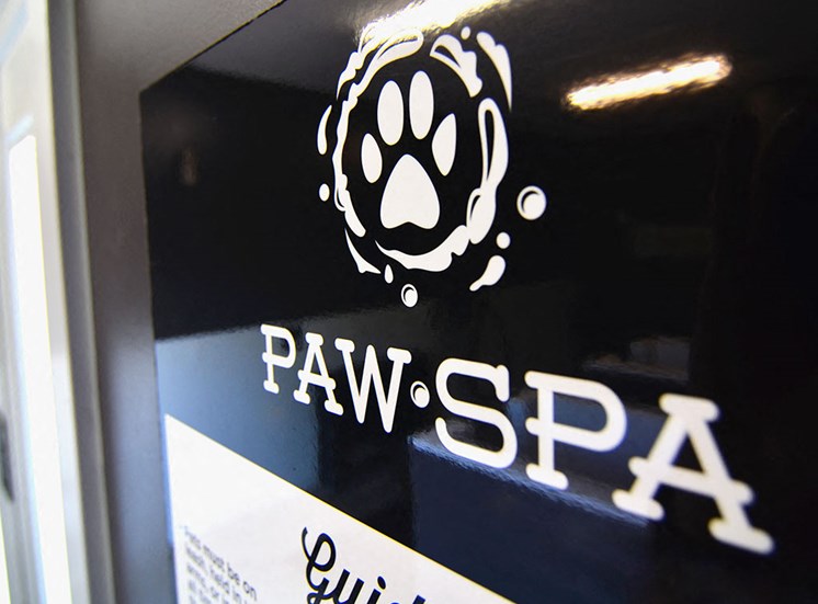 Paw Spa Sign