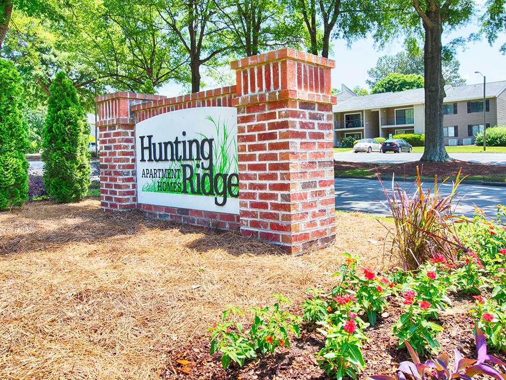 Photos of Hunting Ridge Apartments in Raleigh, NC