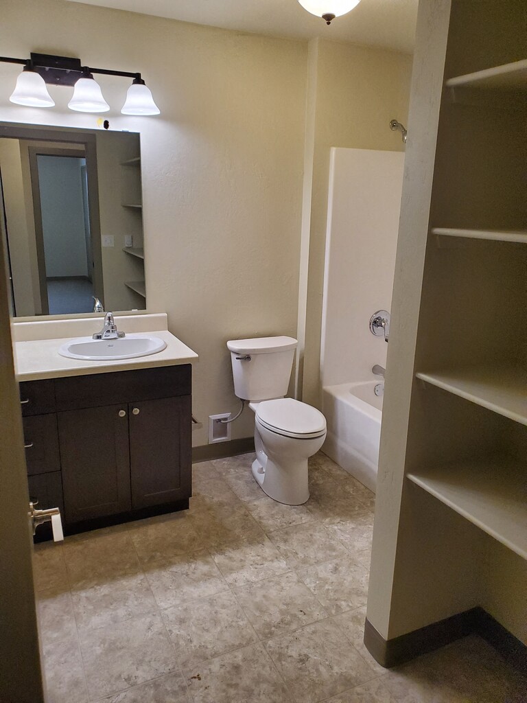 Gallery Photo 4