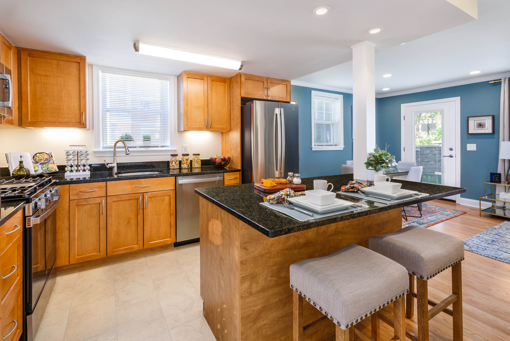 Click to view 1 Bed - Townhome floor plan gallery
