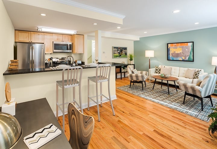 Floor plan 2 Bed - Townhome image 3