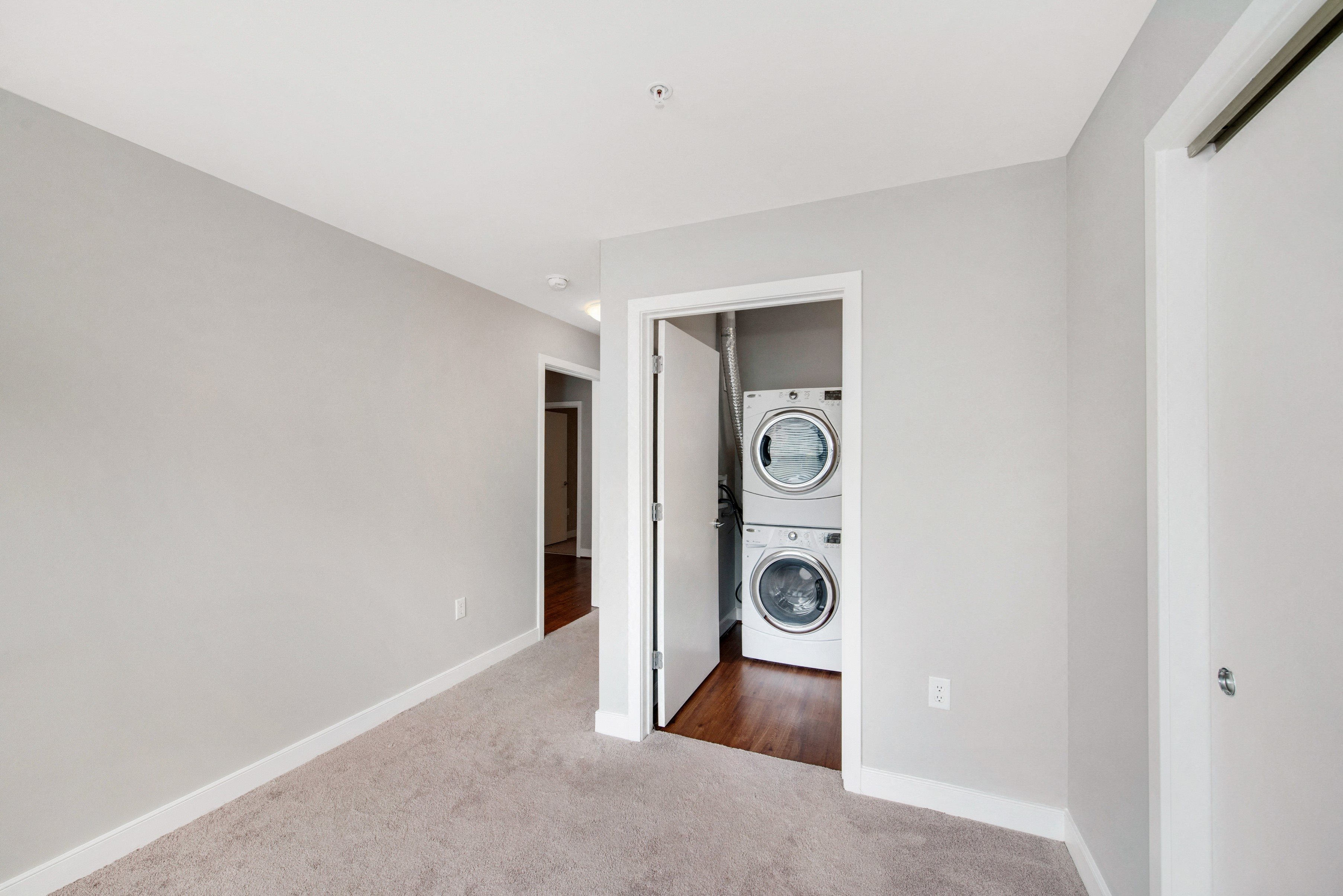 In-unit Washer & Dryer