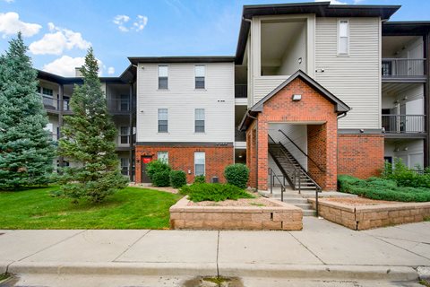 Greensview Apartments Community Buildings Exterior in Aurora, Colorado, CO