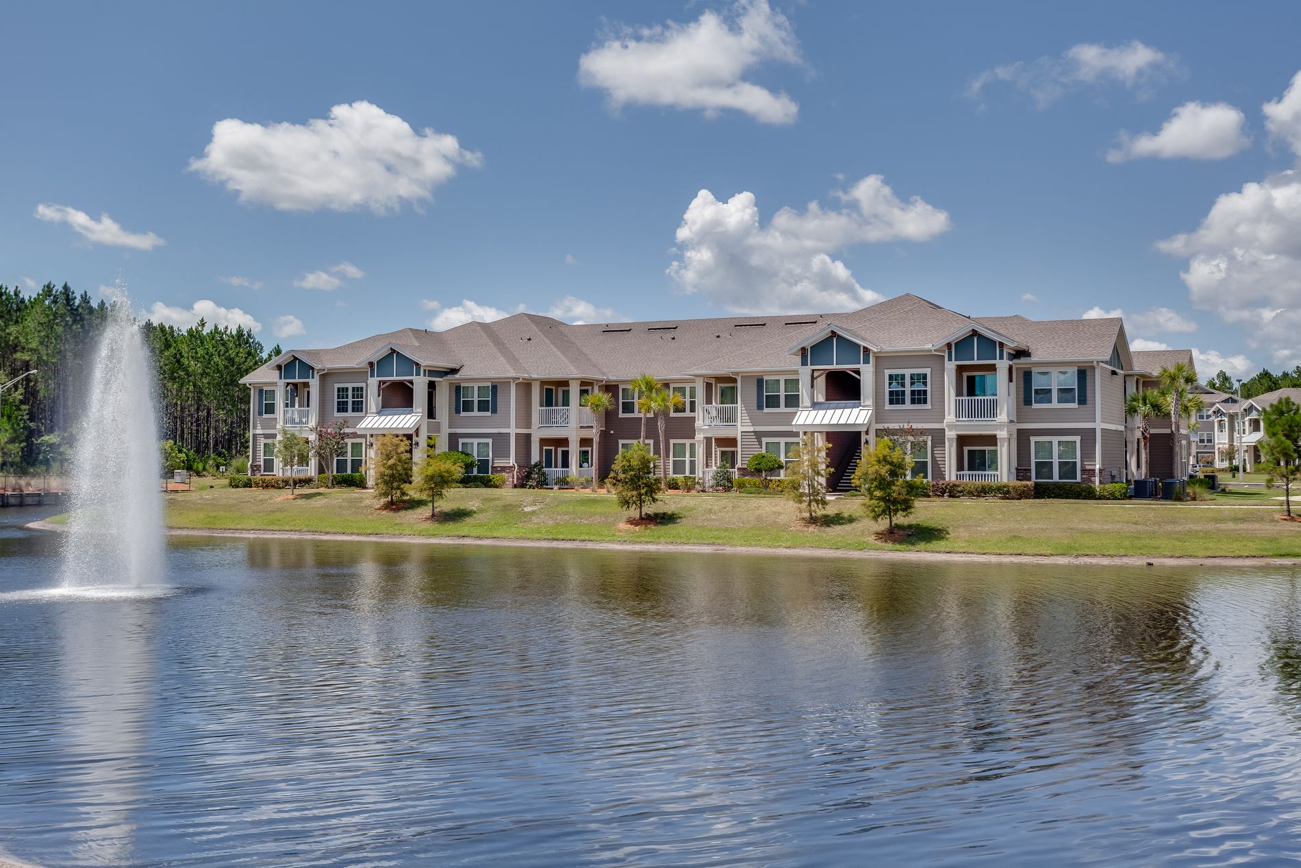 Oakleaf Plantation Apartments Apartments in Jacksonville, FL RENTCafe