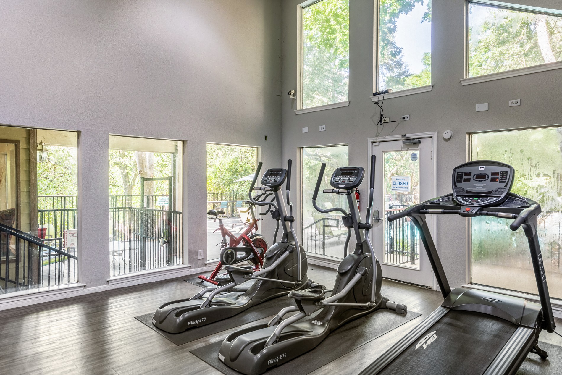 Westdale Creek Apartments In Austin