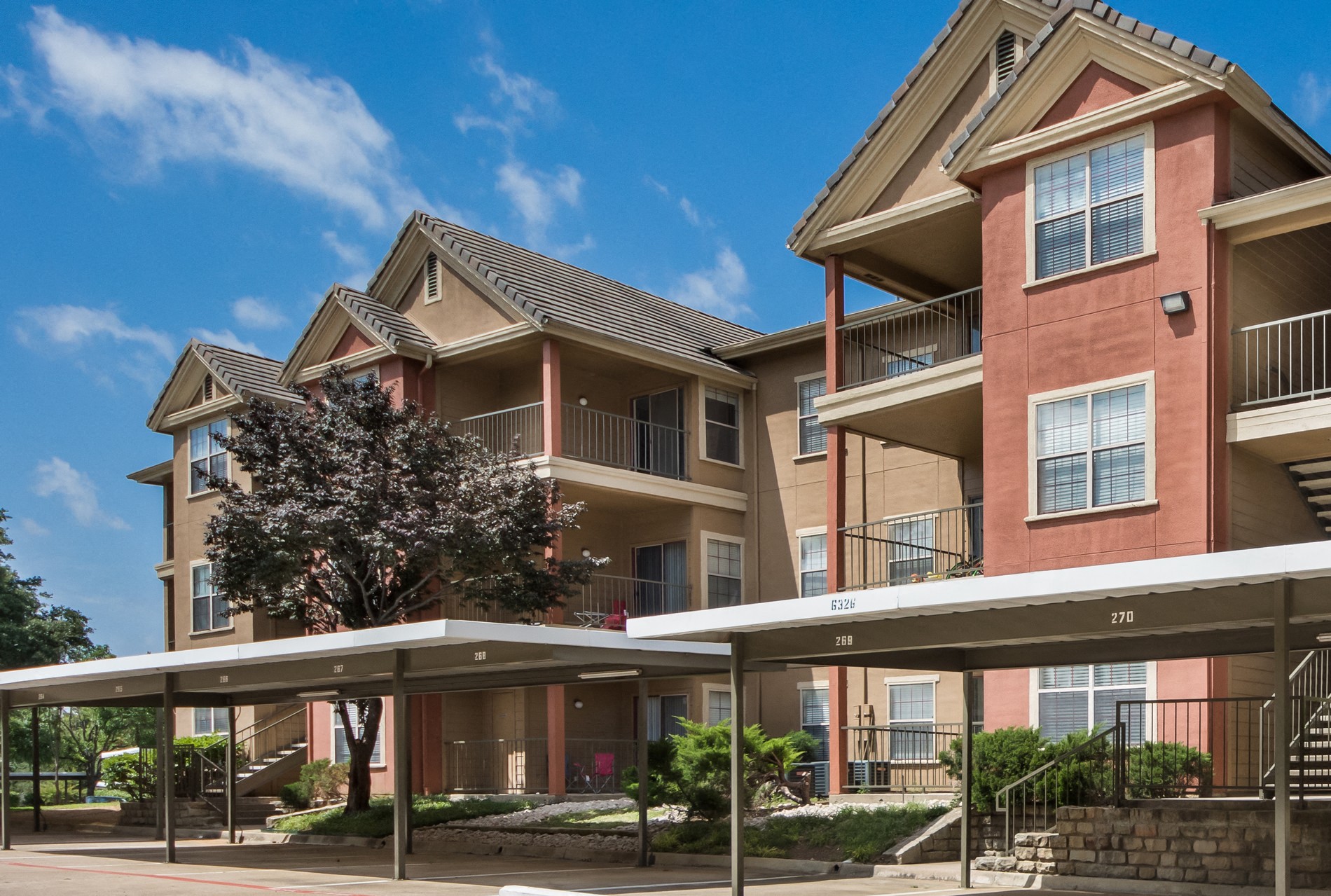 Jefferson Place Apartments In Irving