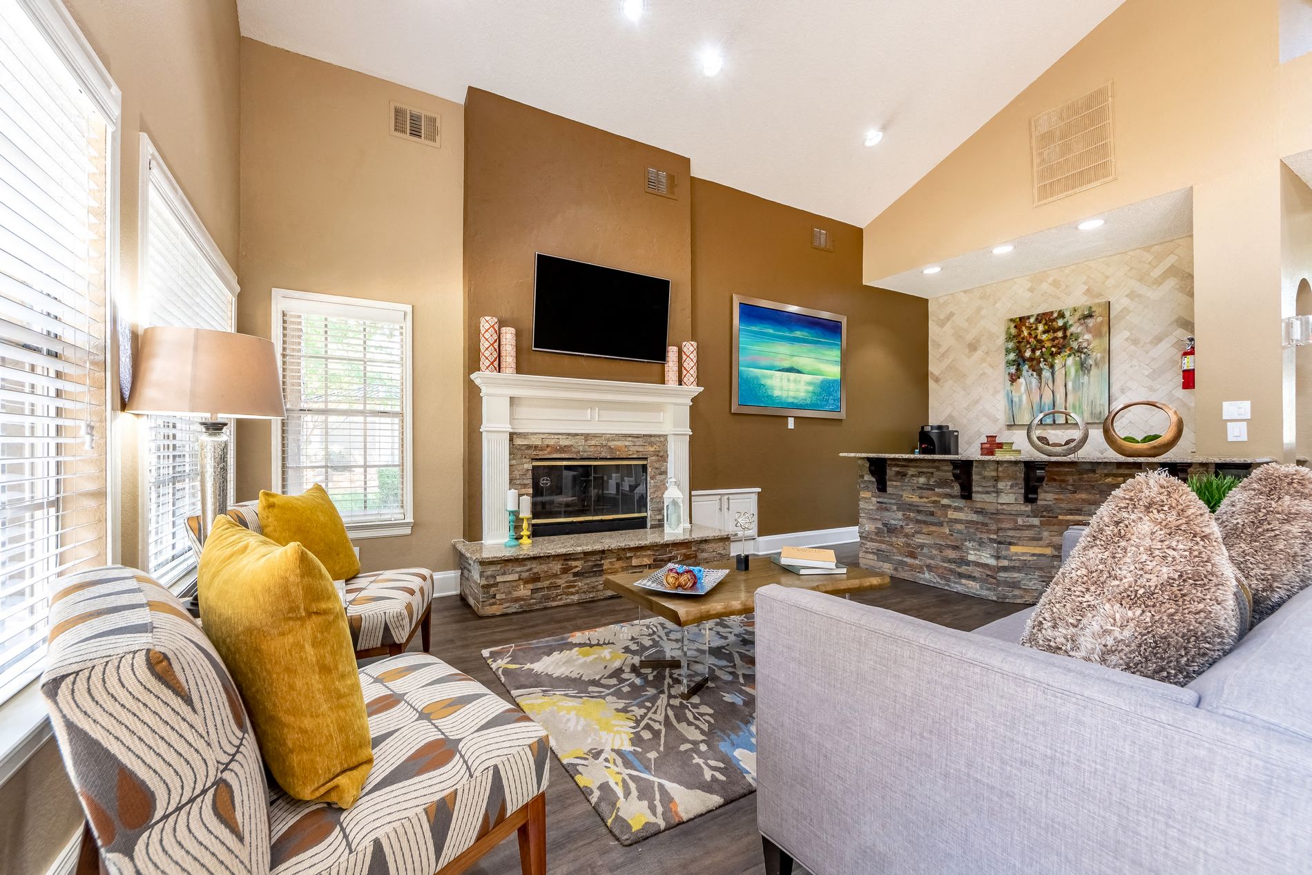 La Costa Apartments in Plano, TX