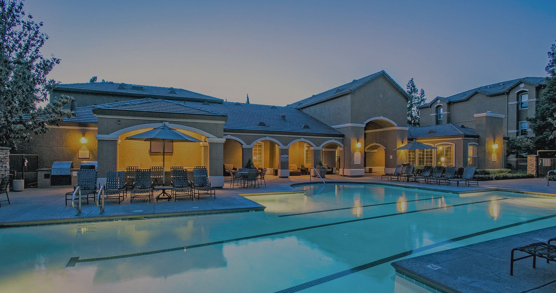 Crystal Clear Swimming Pool at Rolling Oaks Apartment Homes in Fairfield, CA 94534