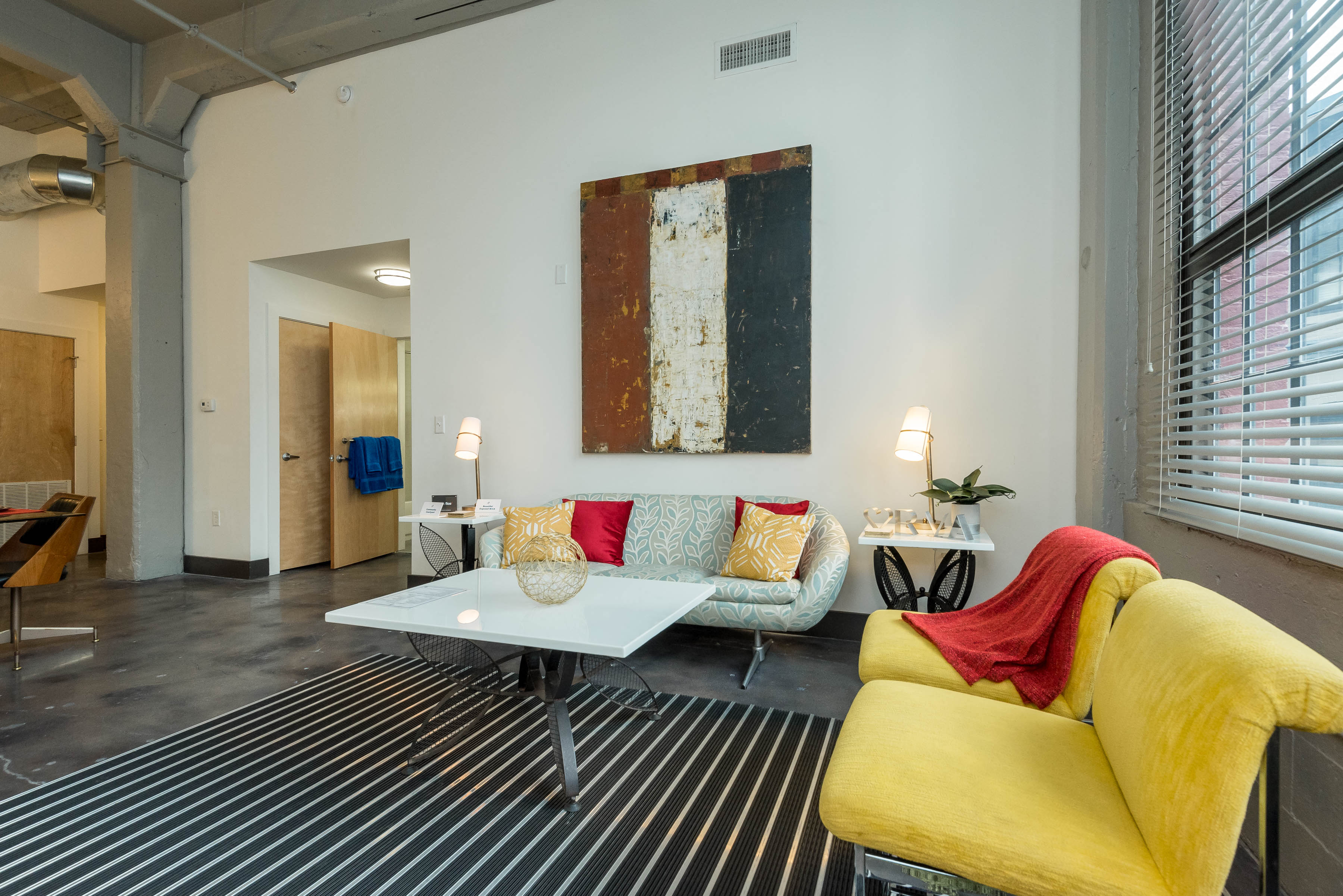 Spacious living room