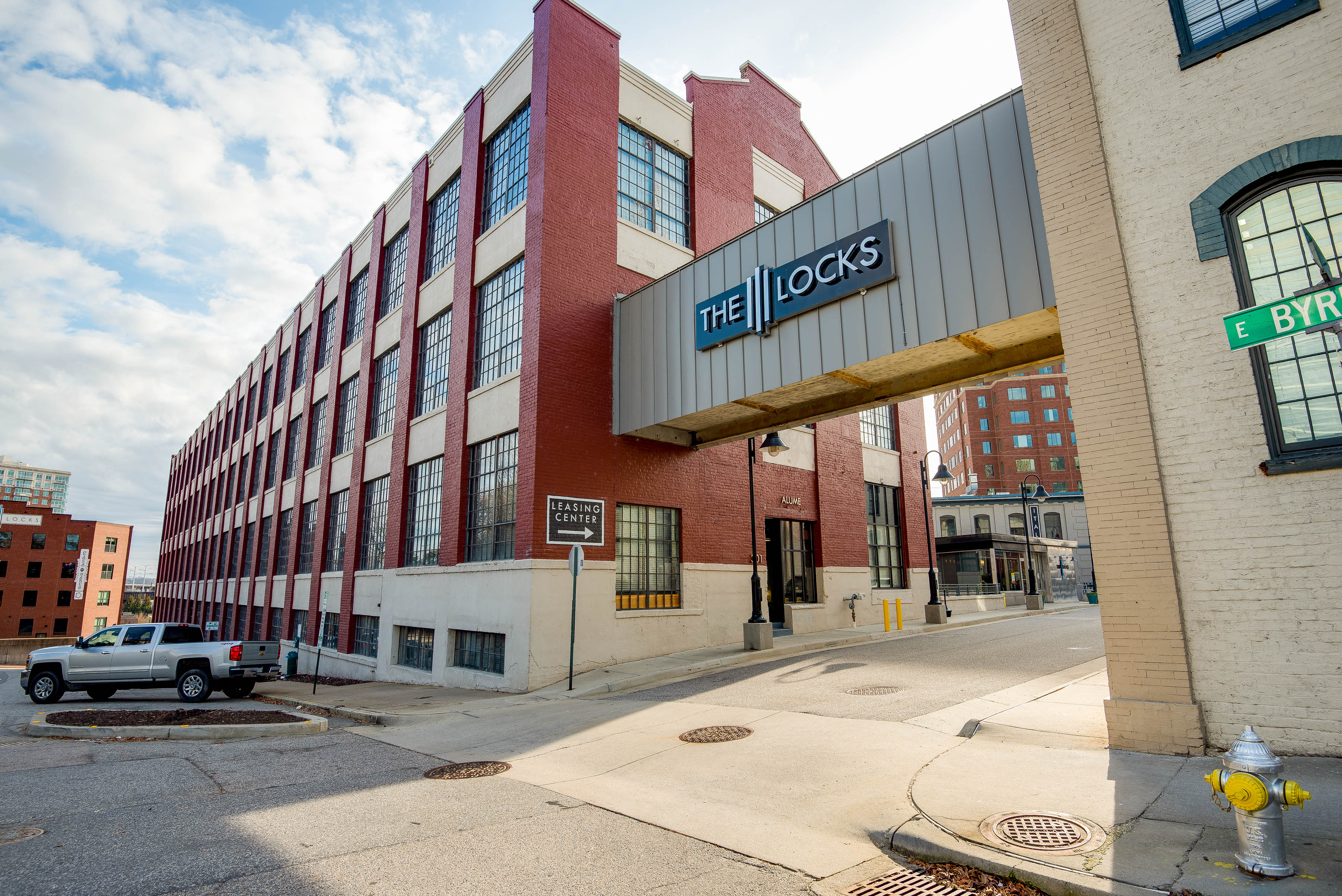 The Locks Leasing office