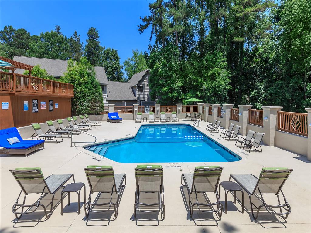 Edwards Mill Townhomes and Apartments Apartments in