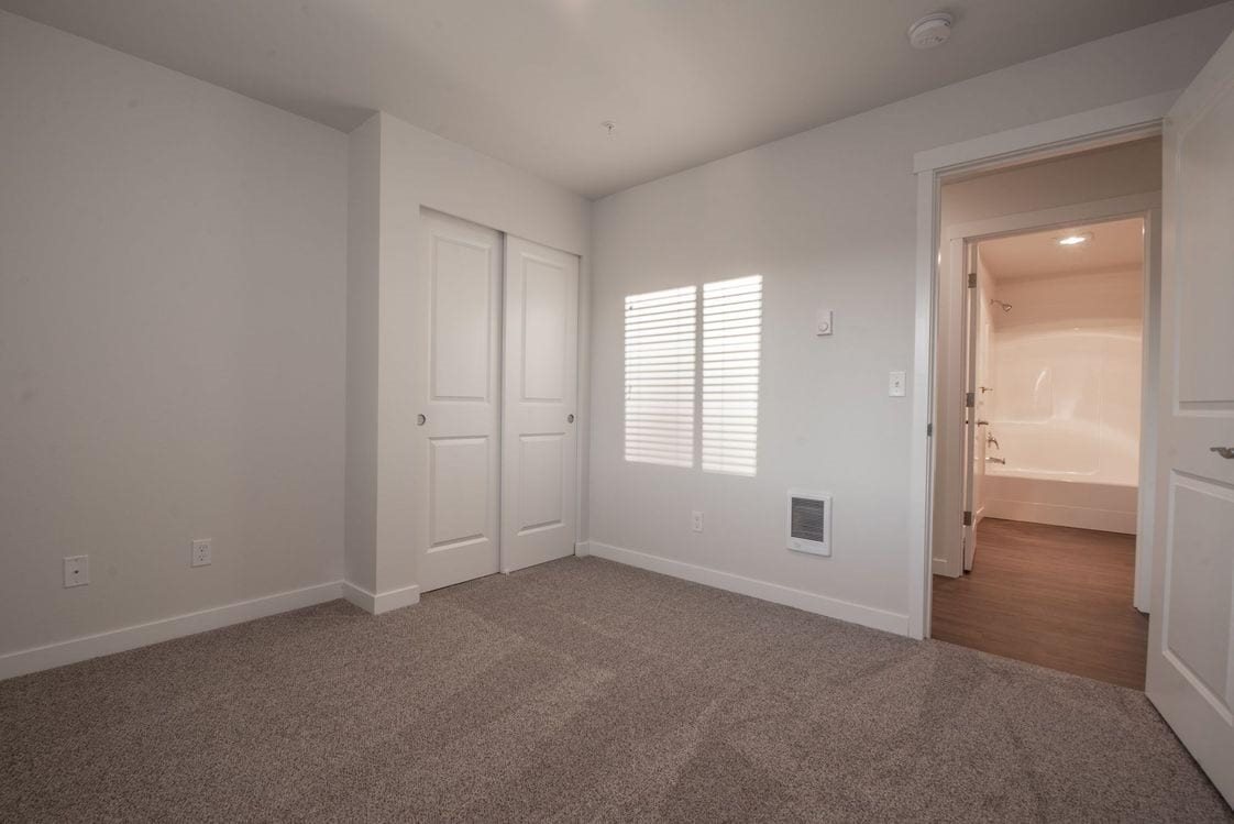 Huntington Place Interior Bedroom with Closet Huntington Place Interior Bedroom with Closet