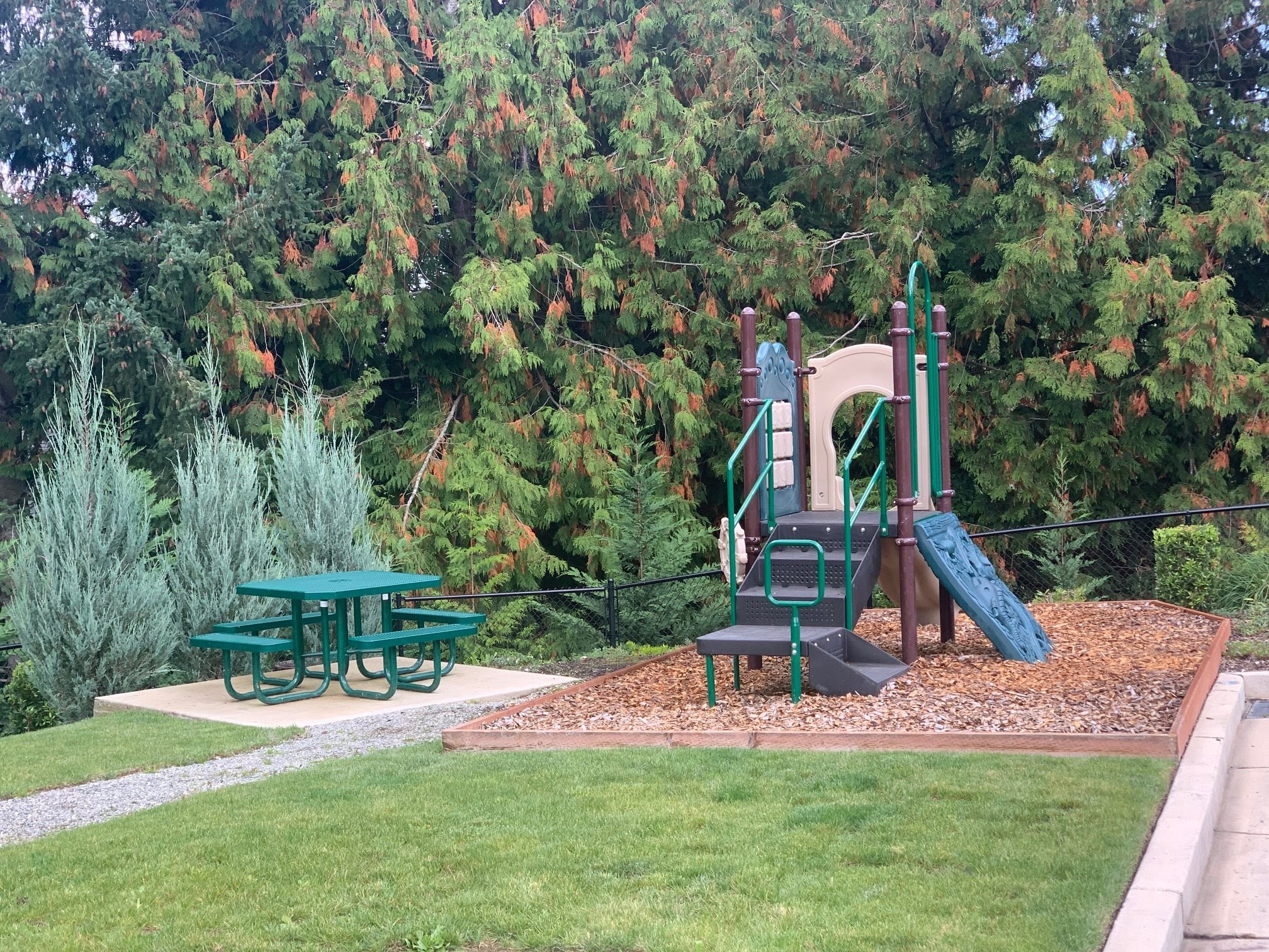 Huntington Place Playground and Picnic Area Huntington Place Playground and Picnic Area