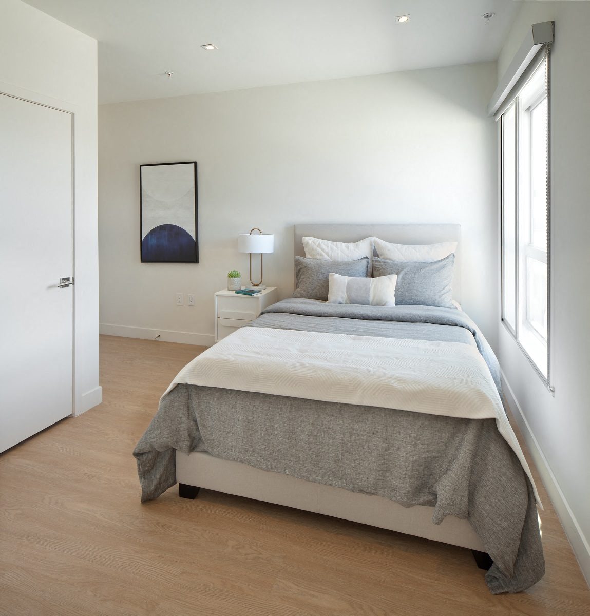 West-Los-Angeles-1759-Beloit-One-Bedroom-Suite