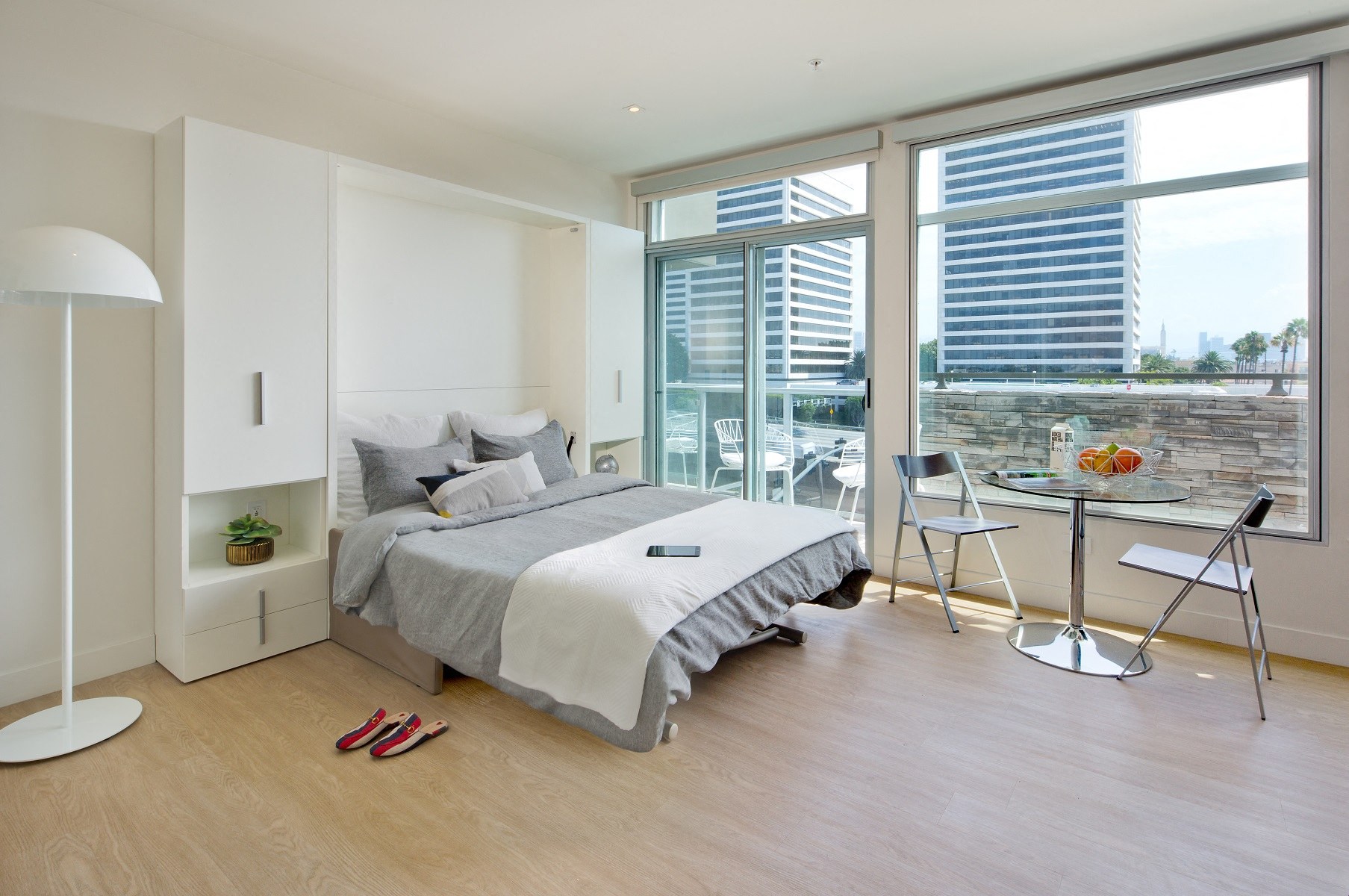 West-Los-Angeles-1759-Beloit-Studio-Bed