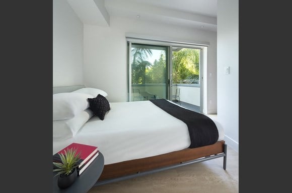mysuite wilshire margot westwood furnished apartment bed product