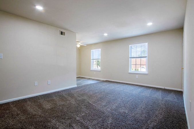 Gallery Photo 15
