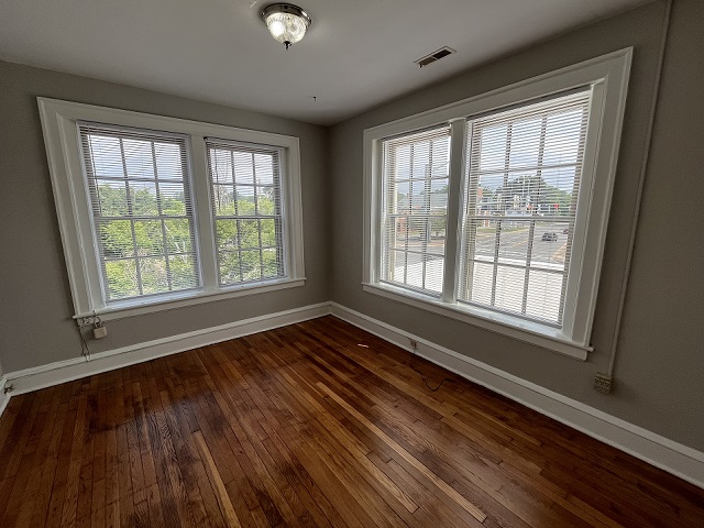 Gallery Photo 6