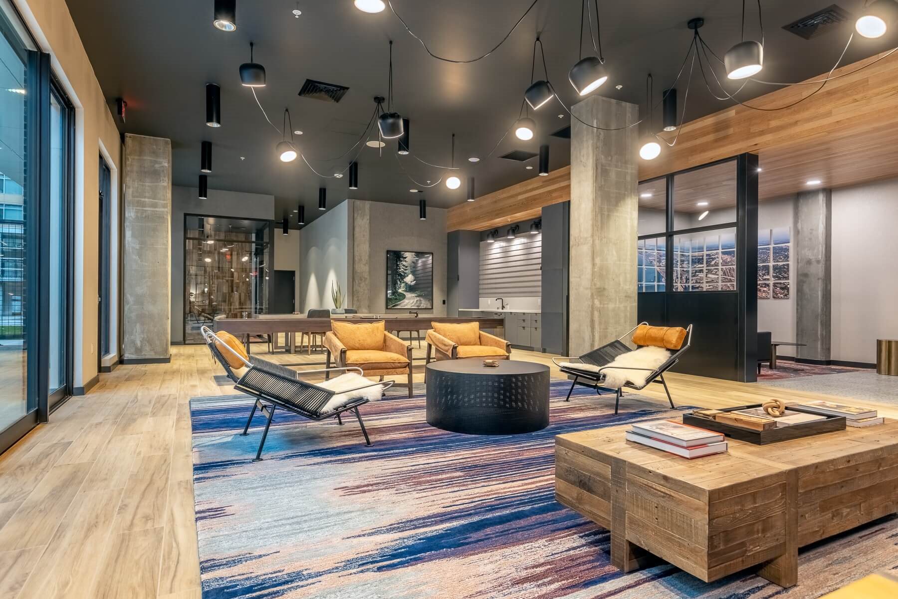 Resident Hub Lounge - Coen & Columbia