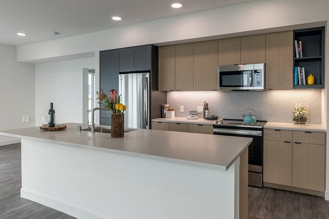 2 Bedroom Kitchen - Coen & Columbia