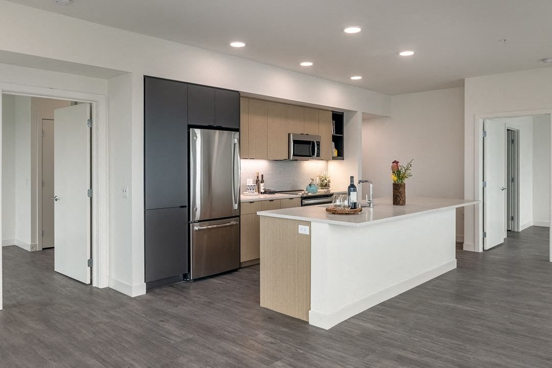 2 Bedroom Kitchen - Coen & Columbia