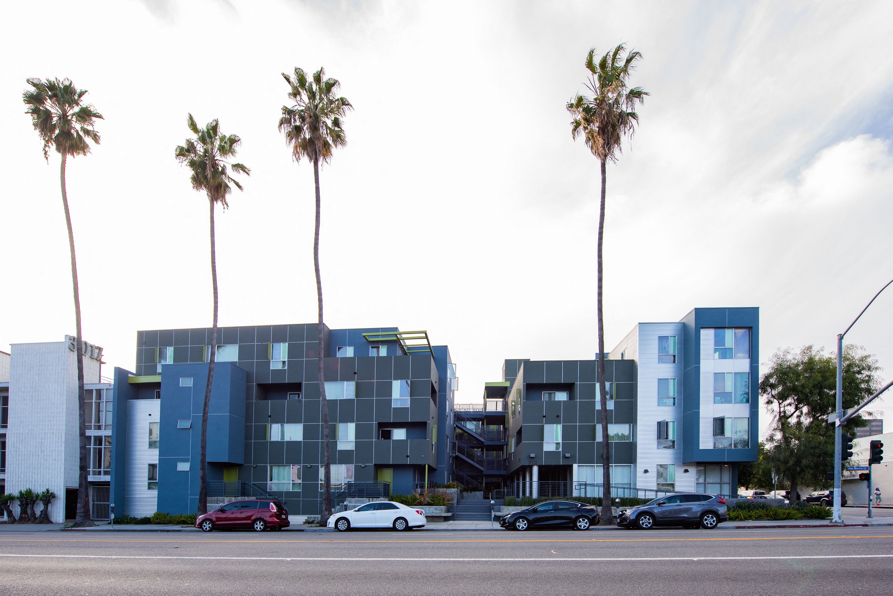 3031 Outside View of Building