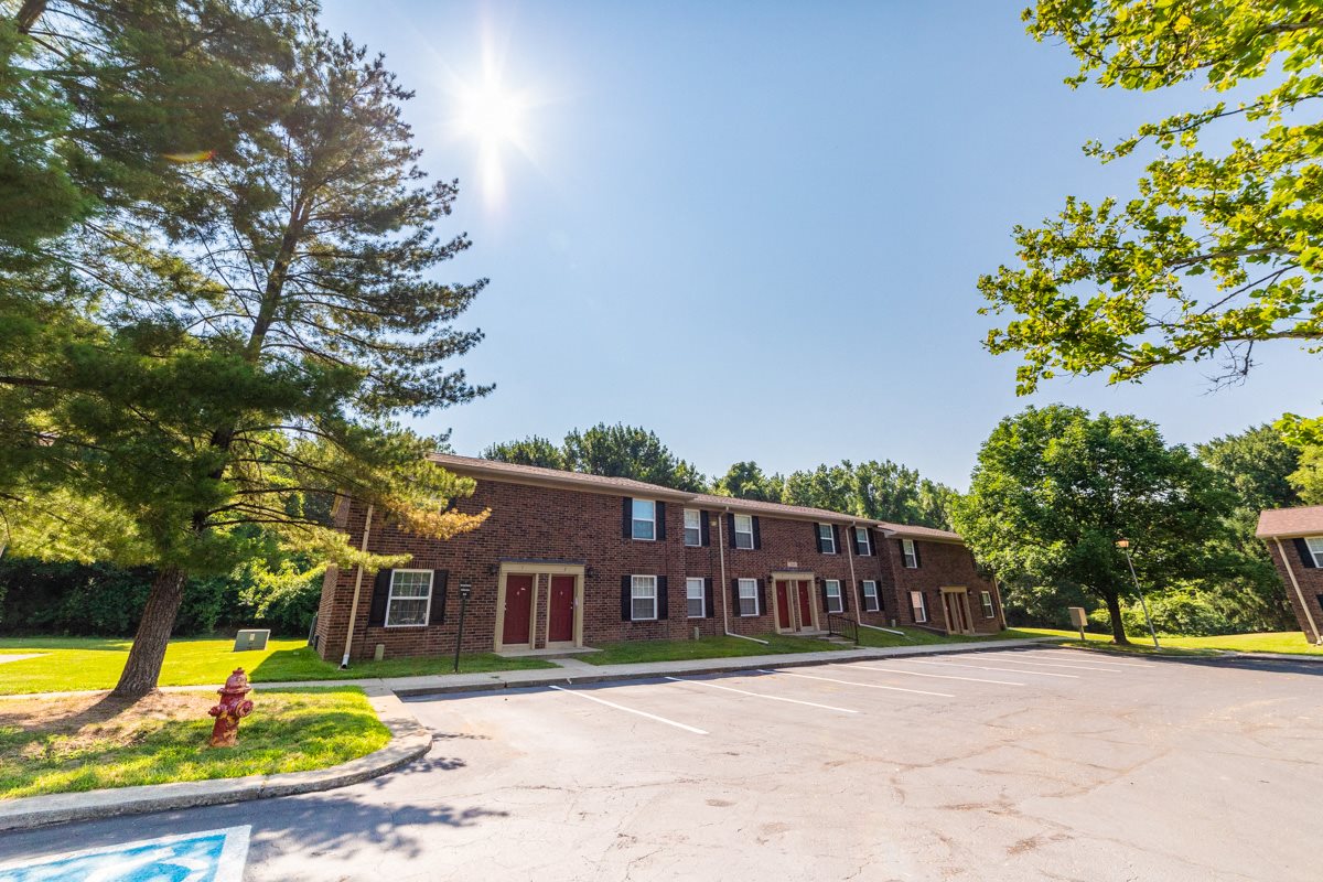 Photos and Video of Jamestown Square Washington in Washington, IN