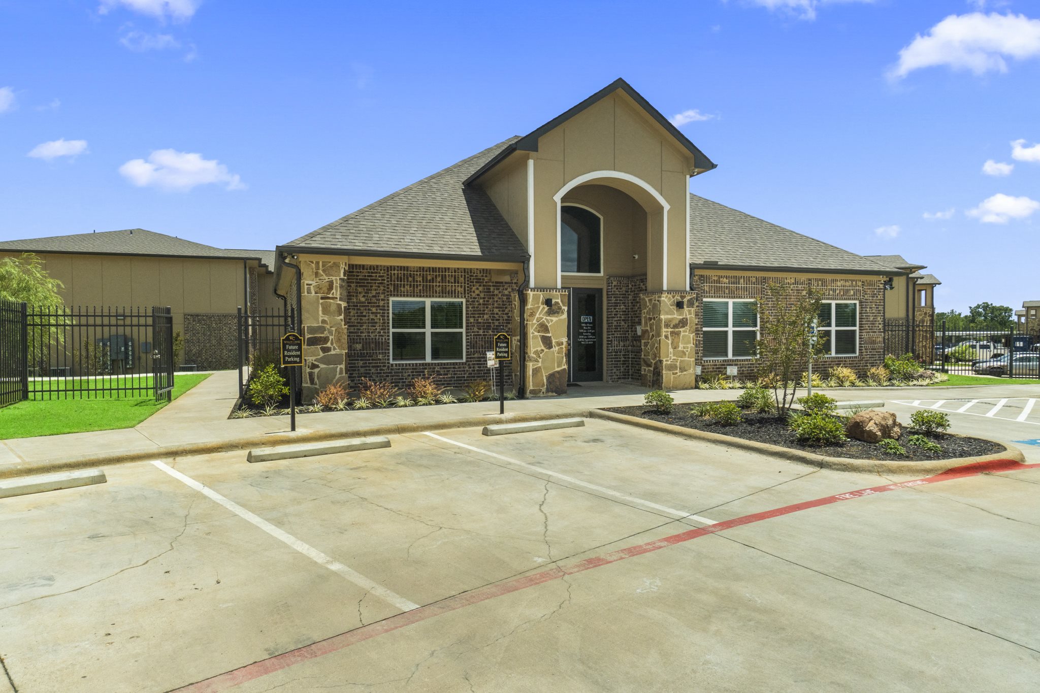 willow-creek-apartments-apartments-in-palestine-tx