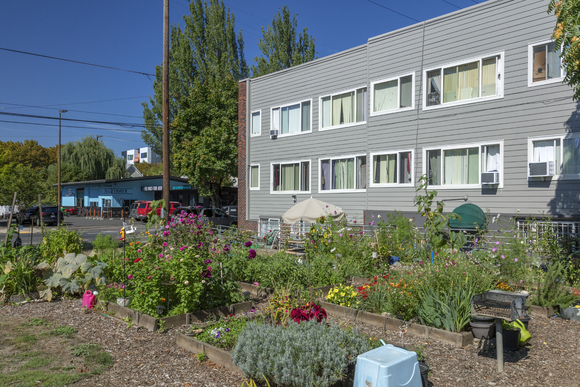 BarbaraMaher_Photo_Exterior