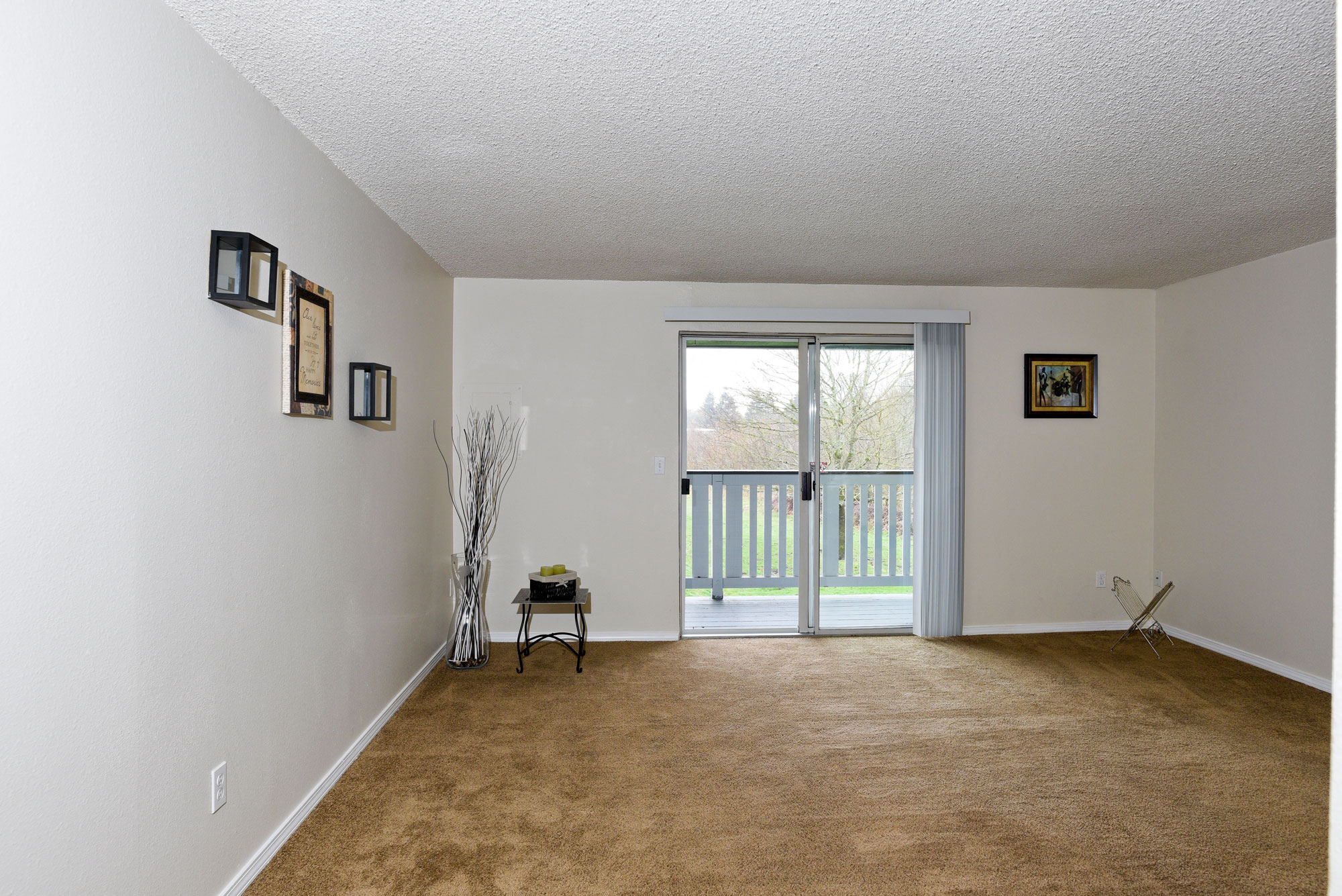 Oak Creek Apartments In Vancouver