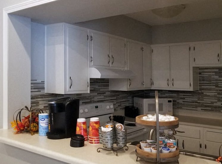Coffee Bar in Resident Clubhouse at Aspen Run and Aspen Run II Apartments, Tallahassee, FL, 32304