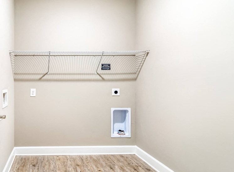 laundry room with washer and dryer connections