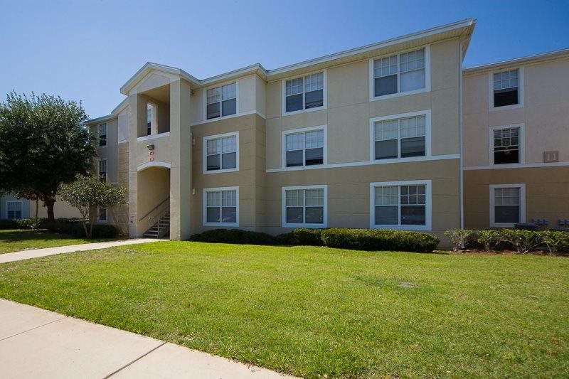 Photos and Video of Lindsey Terrace Apartments in Jacksonville, FL