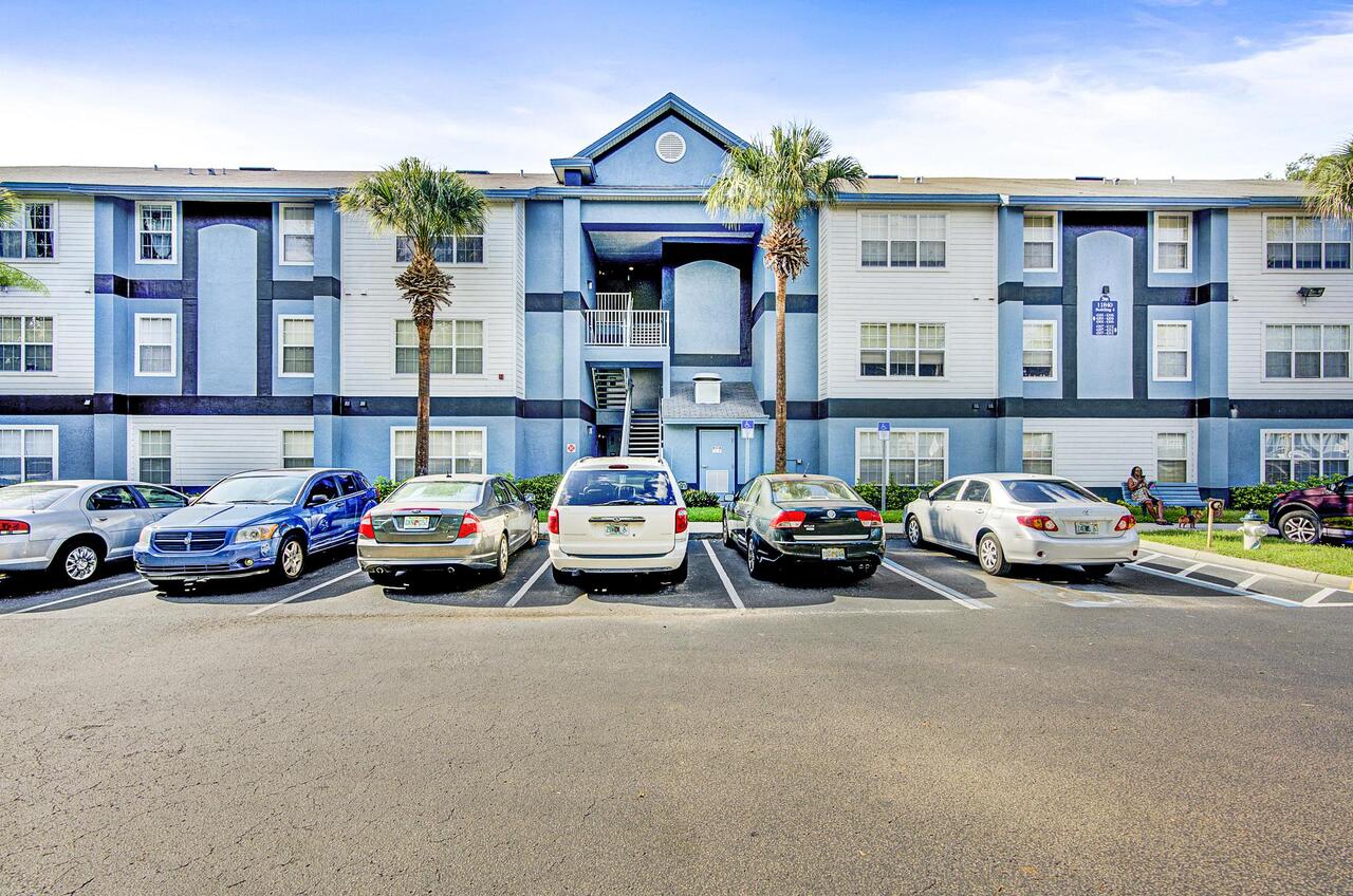 Photos and Video of Nantucket Bay Apartments in Temple Terrace, FL