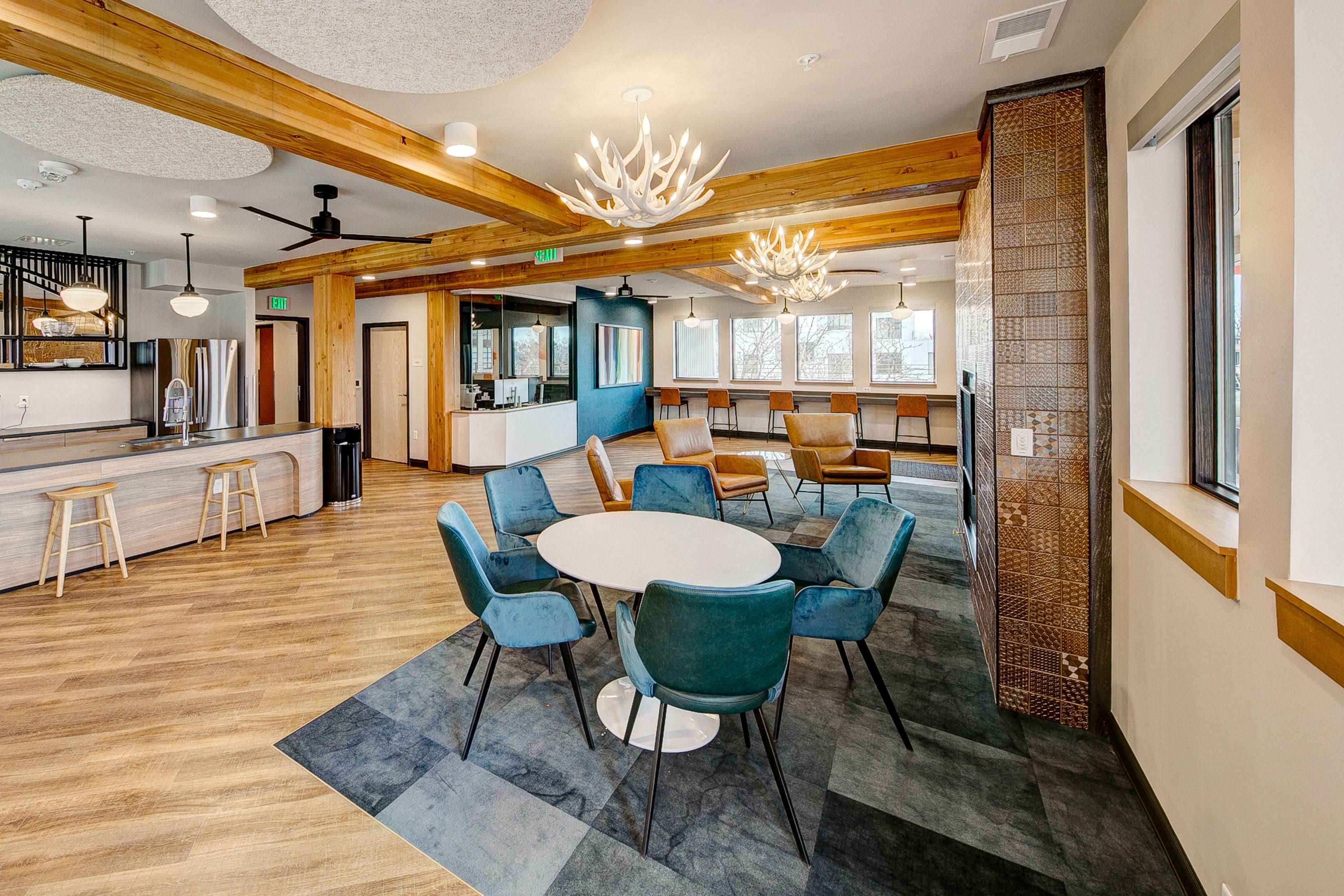 Oak 140 community room