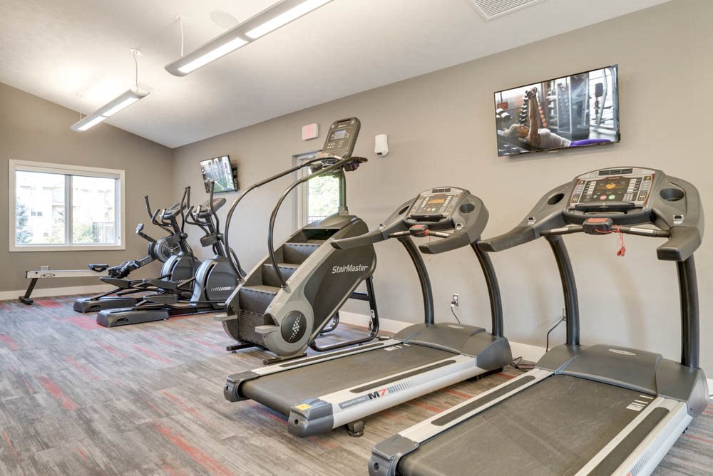 Cardio equipment at Highland View Apartments in north Lincoln NE 68521